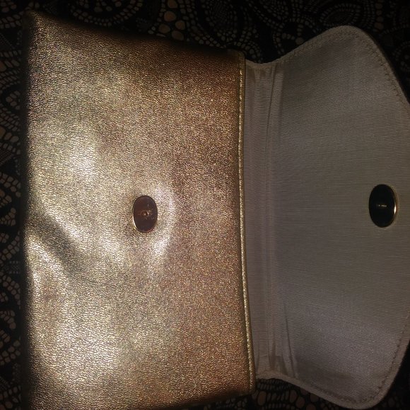 Gold Clutch - Picture 2 of 3
